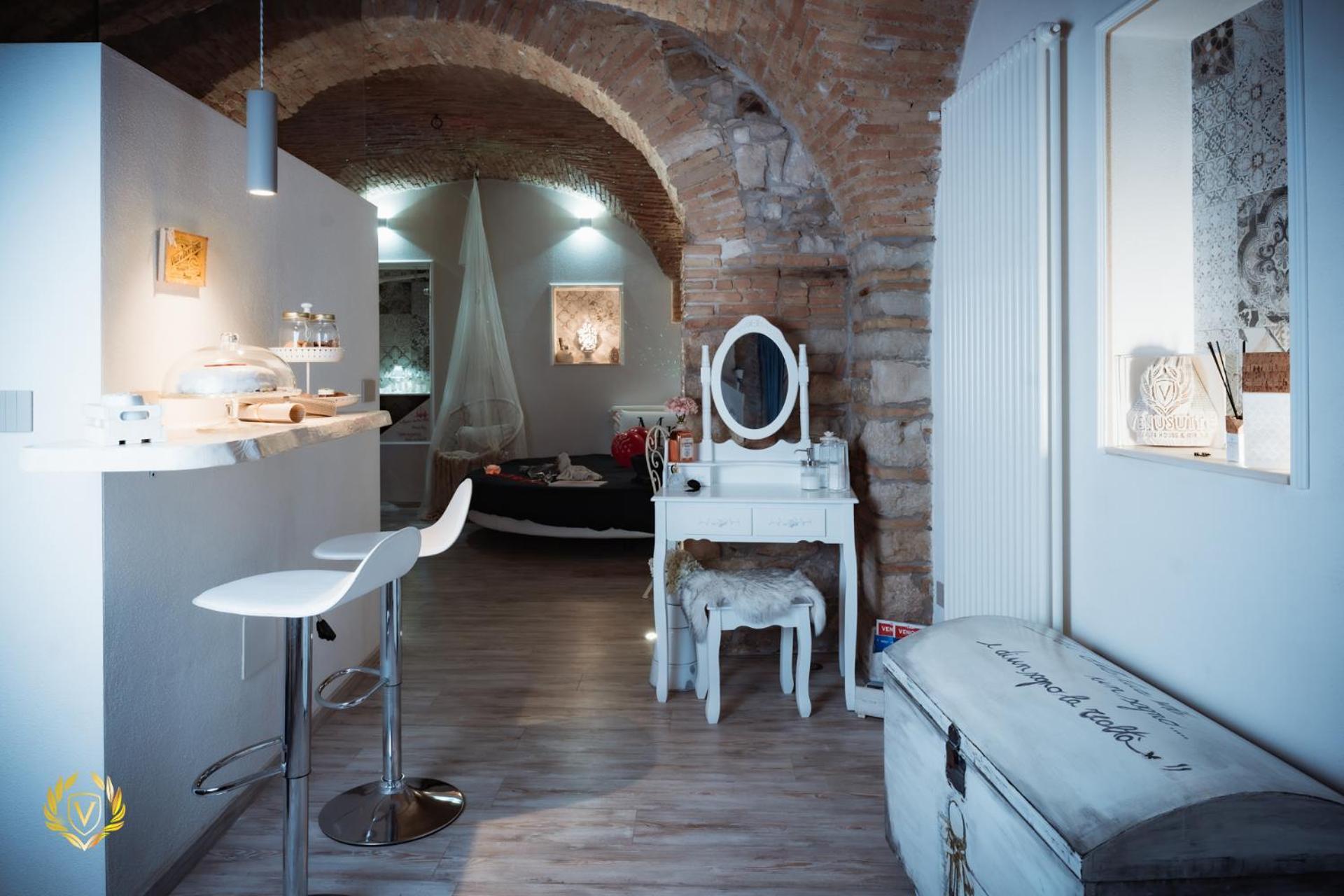 Venusuite Venosa - Luxury House, Spa & Relax - Экстерьер фото