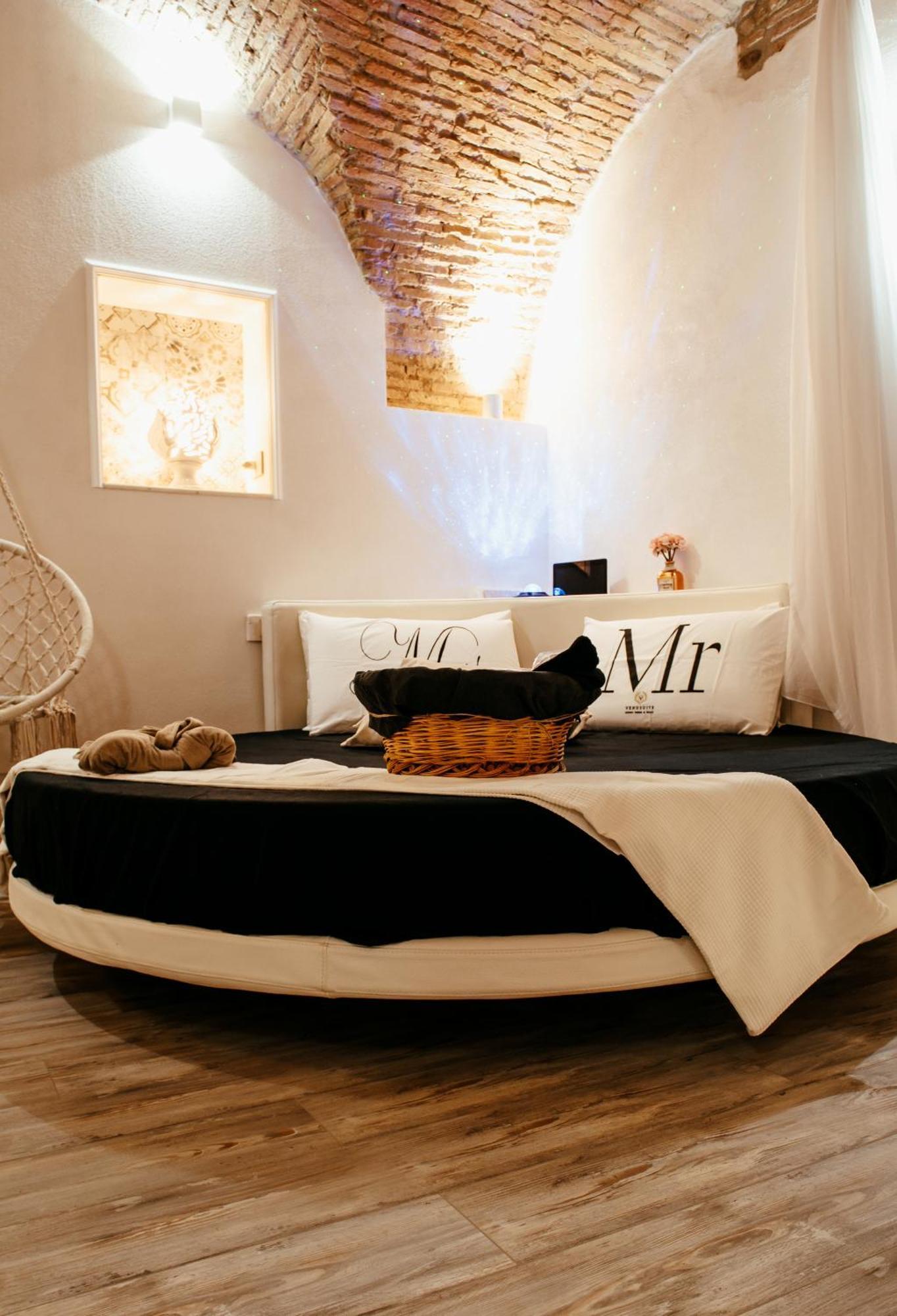 Venusuite Venosa - Luxury House, Spa & Relax - Экстерьер фото